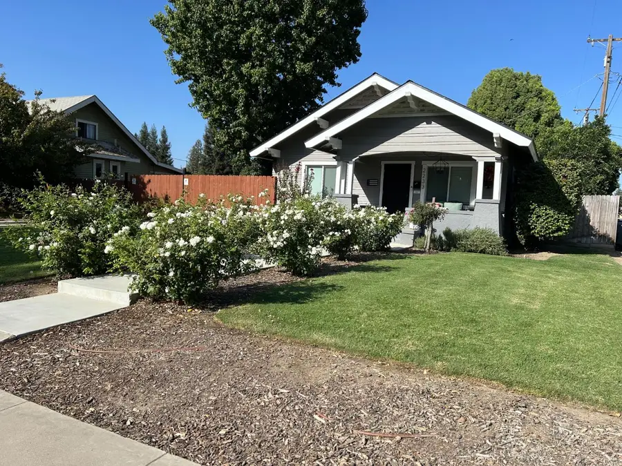2233 14th Avenue, Kingsburg, CA 93631 - #3