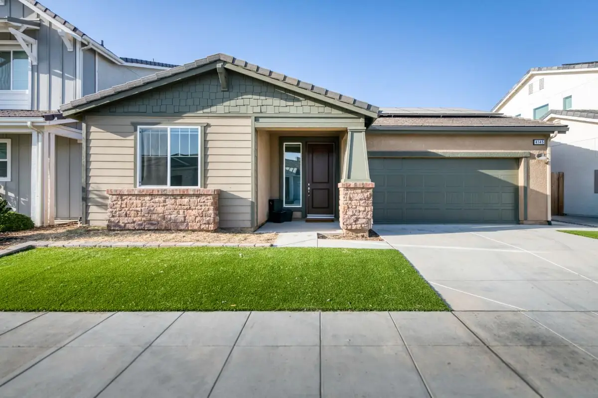 4145 Dennis Avenue, Clovis, CA 93619 - #1