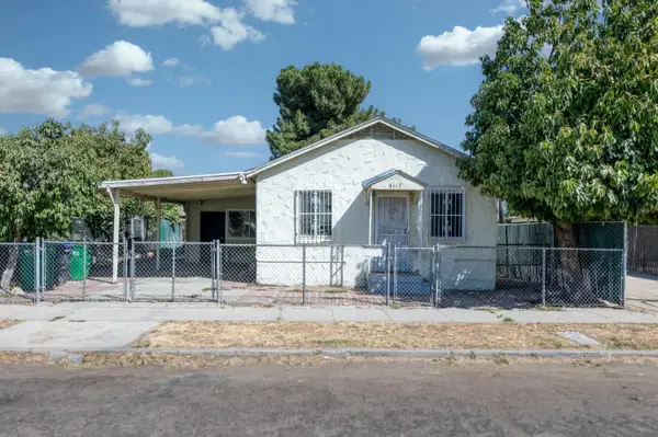 4117 E Kaviland Avenue, Fresno, CA 93725