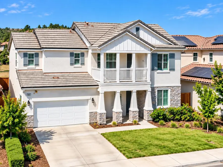 2468 Montana Avenue, Clovis, CA 93619 - #2