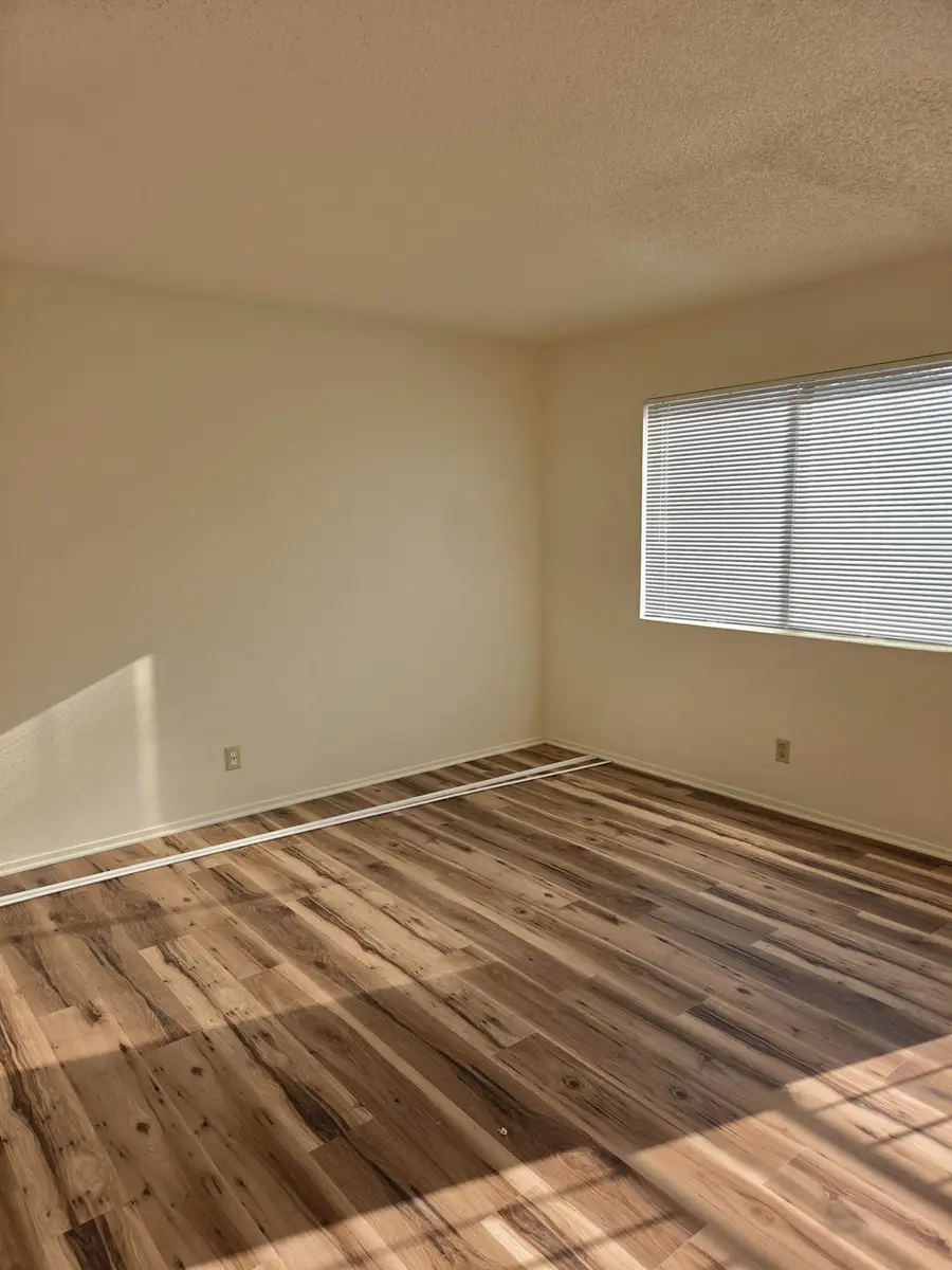 3685 N Millbrook Avenue, Fresno, CA 93726 - #2