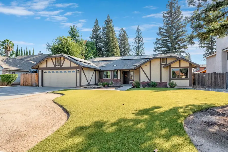 6426 N Fruit Avenue, Fresno, CA 93711 - #2