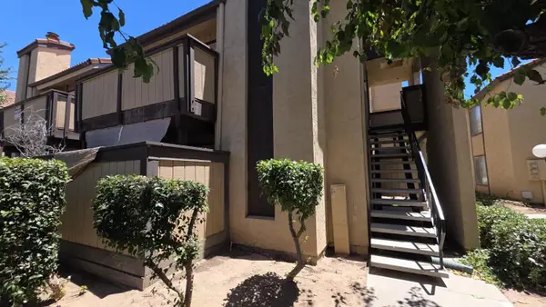 1550 W Ashlan Avenue #233, Fresno, CA 93705