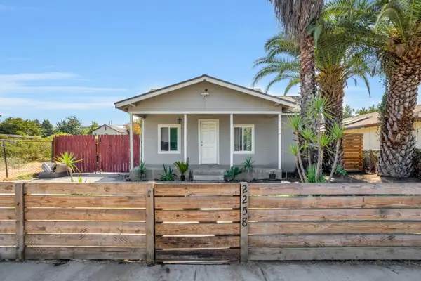 2258 E Clay Avenue, Fresno, CA 93701