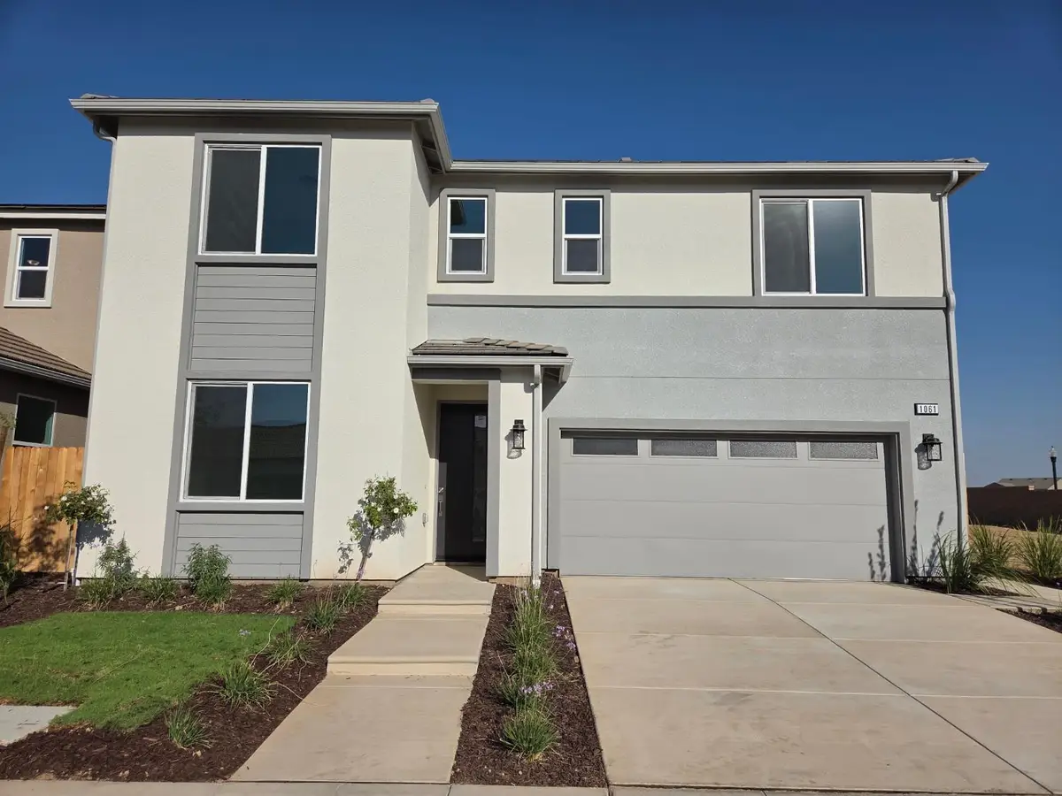 1061 Talus Way S, Madera, CA 93636 - #1