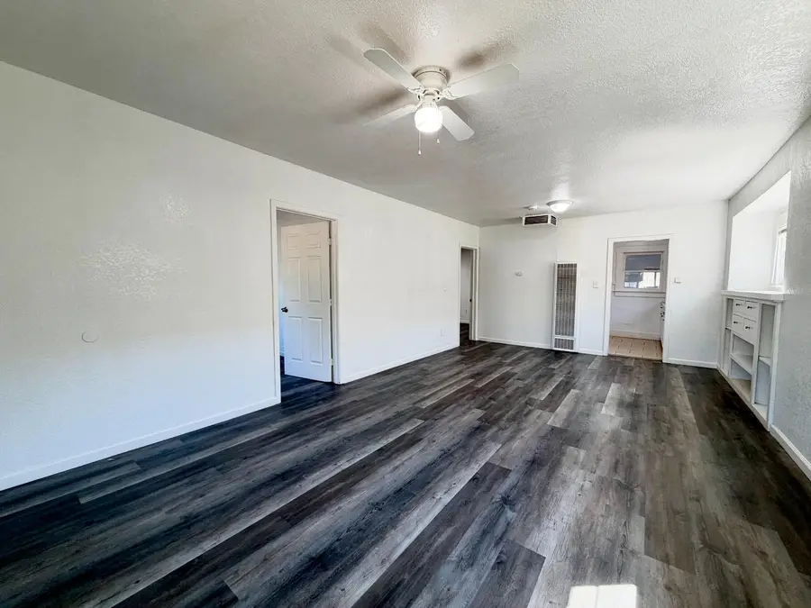 1126 N Roosevelt Avenue, Fresno, CA 93728 - #3