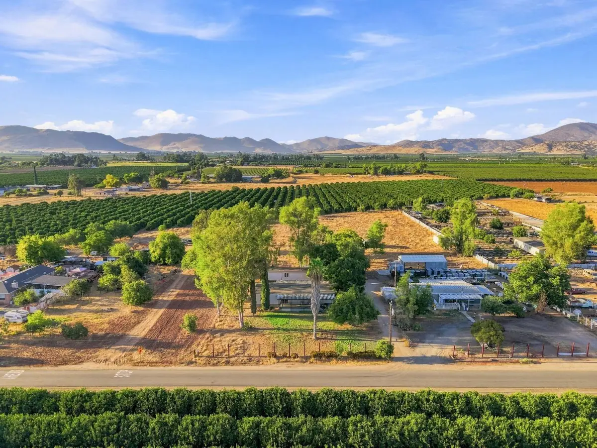 23144 Clayton Avenue, Reedley, CA 93654 - #1