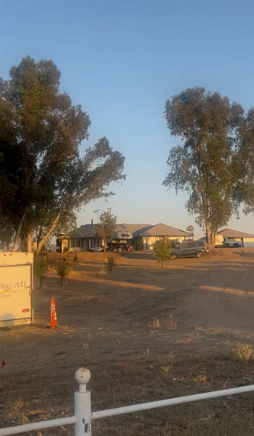 19581 Claremont Road, Madera, CA 93638 - #2