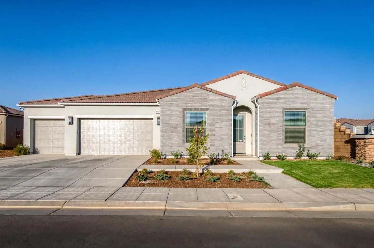 1609 Atlantica Drive South, Madera, CA 93636 - #1
