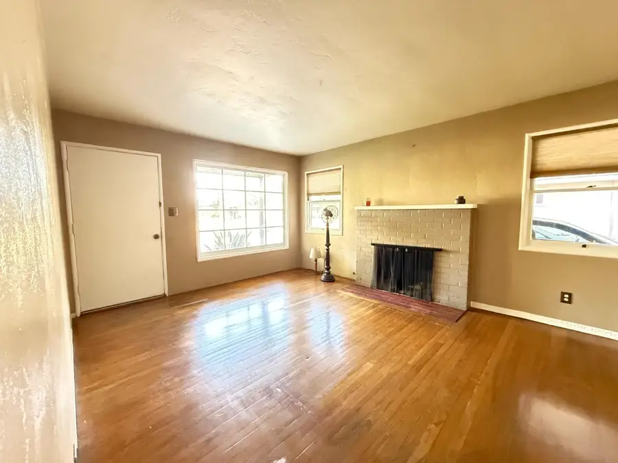 2029 S Church Street, Visalia, CA 93277 - #3