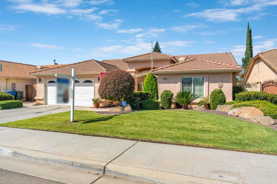 1030 Imperial Drive, Madera, CA 93637 - #2