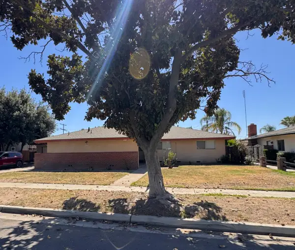 1831 W Simpson Avenue, Fresno, CA 93705