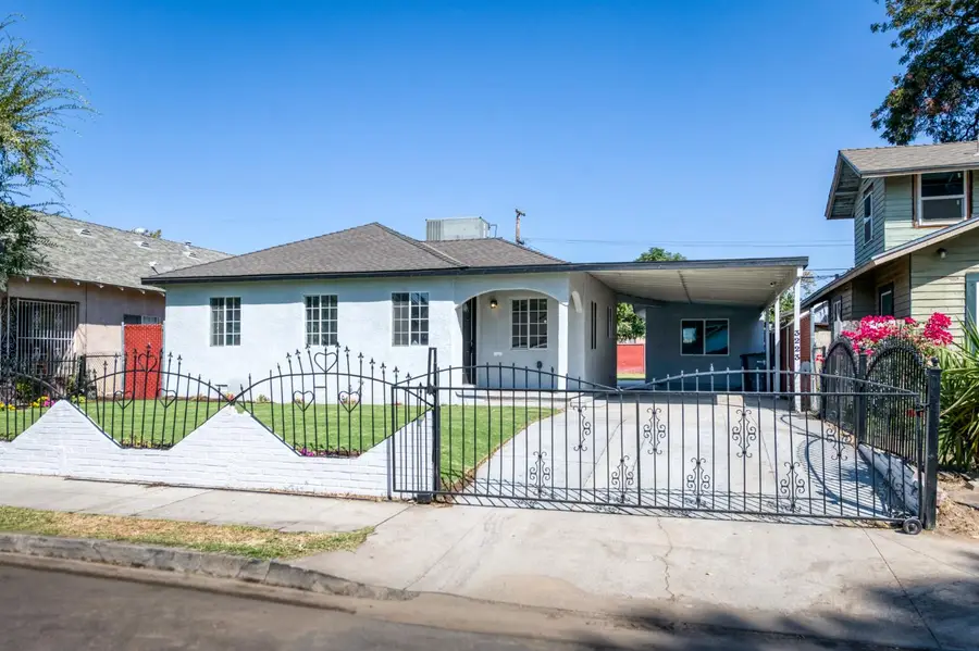 3223 E Mckenzie Avenue, Fresno, CA 93702 - #2