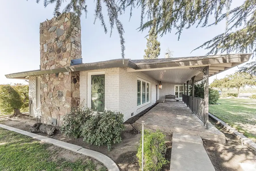 13155 W Shaw Avenue, Kerman, CA 93630 - #3