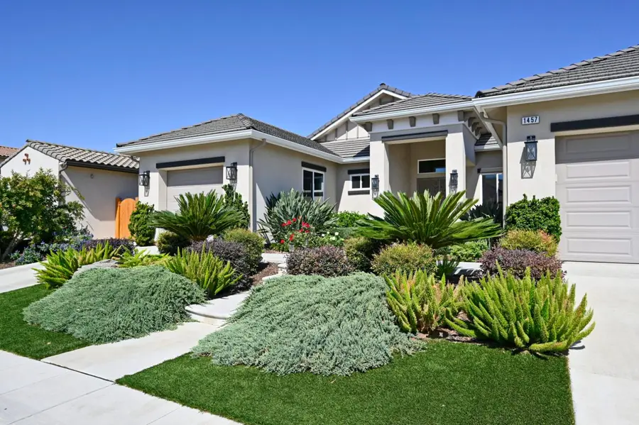 1457 Jordan Avenue, Clovis, CA 93611 - #2