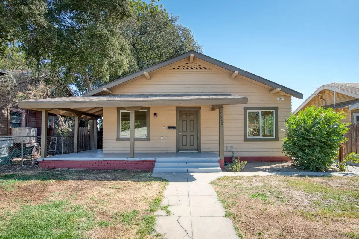 986 N Wilson Avenue, Fresno, CA 93728 - #1
