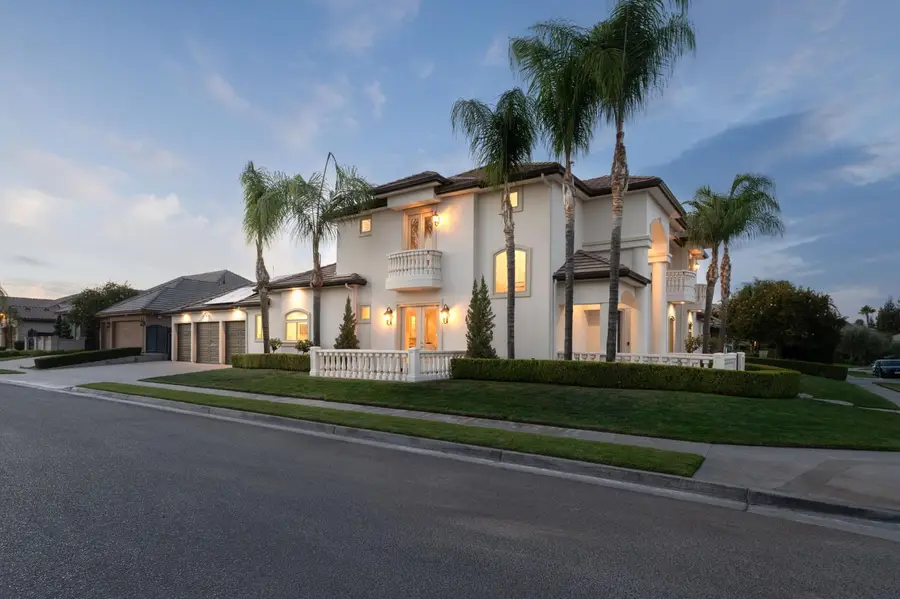 10743 N Baird Avenue, Fresno, CA 93730 - #3