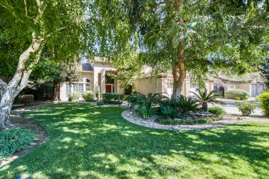 7280 N Cecelia Avenue, Fresno, CA 93722 - #3