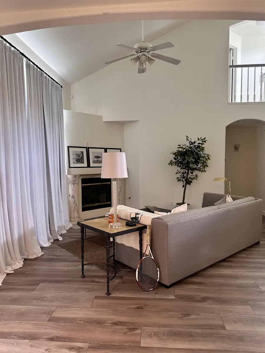 9546 N Senator Drive, Fresno, CA 93720 - #2
