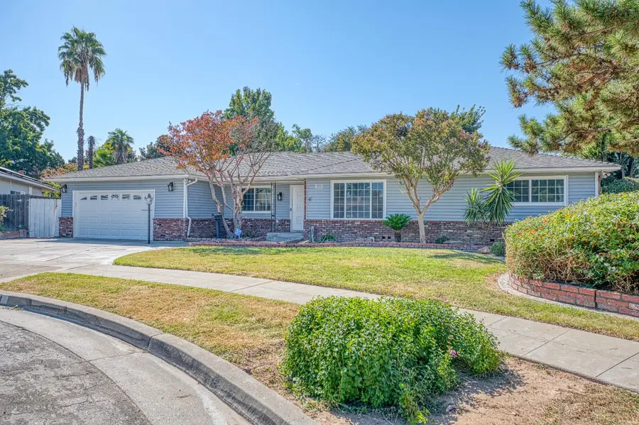 6474 N 5th Street, Fresno, CA 93710 - #2