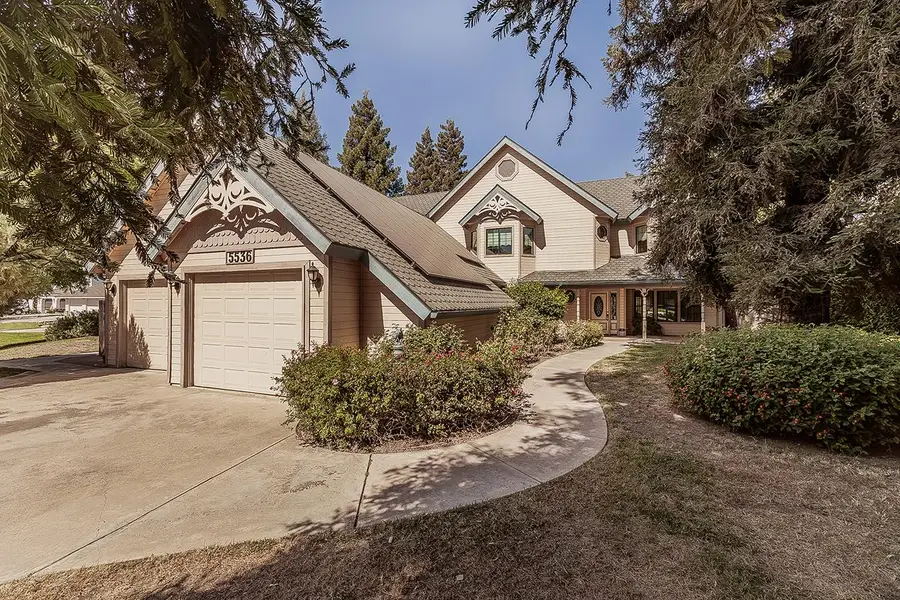 5536 W Prospect Drive, Visalia, CA 93291 - #2