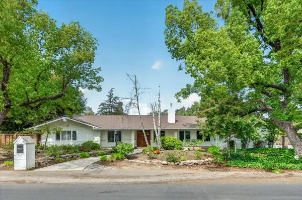 505 E Swift Avenue, Fresno, CA 93704
