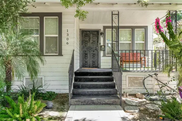 1306 N Roosevelt Avenue, Fresno, CA 93728