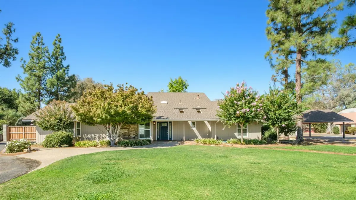 5667 Amber Avenue, Clovis, CA 93619 - #1