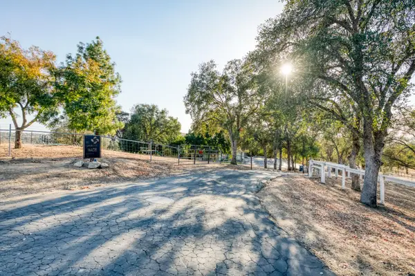 14408 Buggy Whip Lane, Prather, CA 93651