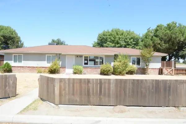 5731 E Bernadine Drive, Fresno, CA 93727