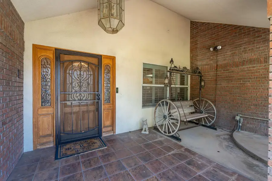 2843 Carolina Avenue, Clovis, CA 93611 - #3