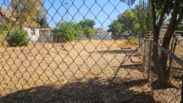 2167 S Rose Avenue, Fresno, CA 93706