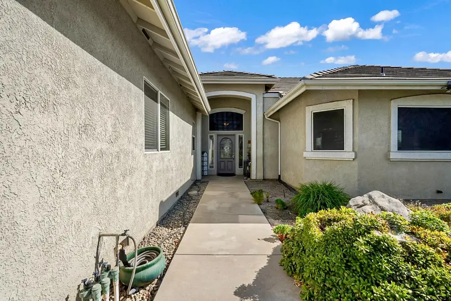 7170 Emerald Street, Chowchilla, CA 93610 - #2