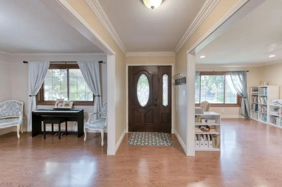 6736 N Thorne Avenue, Fresno, CA 93711 - #3
