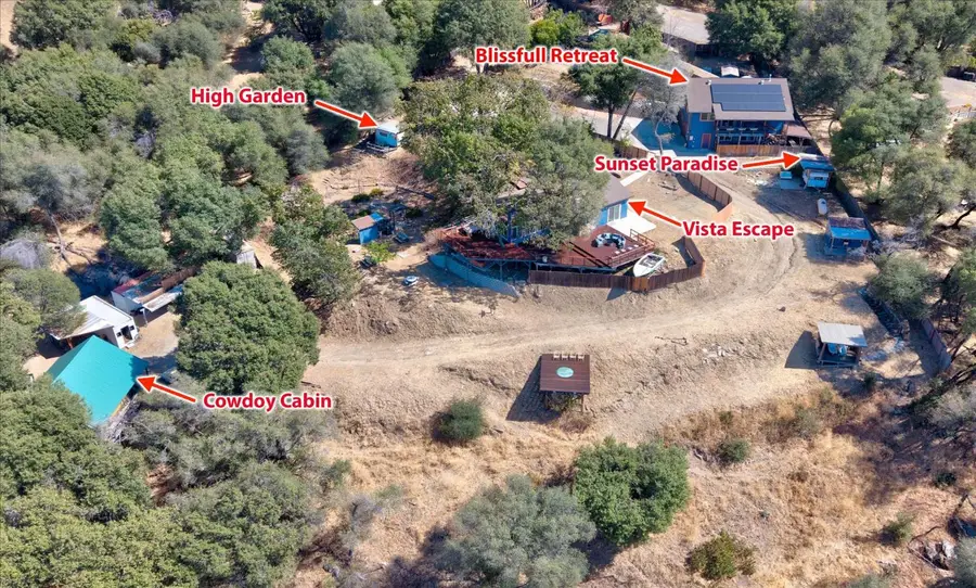 51571 Coyote Ridge Rd, Oakhurst, CA 93644 - #3