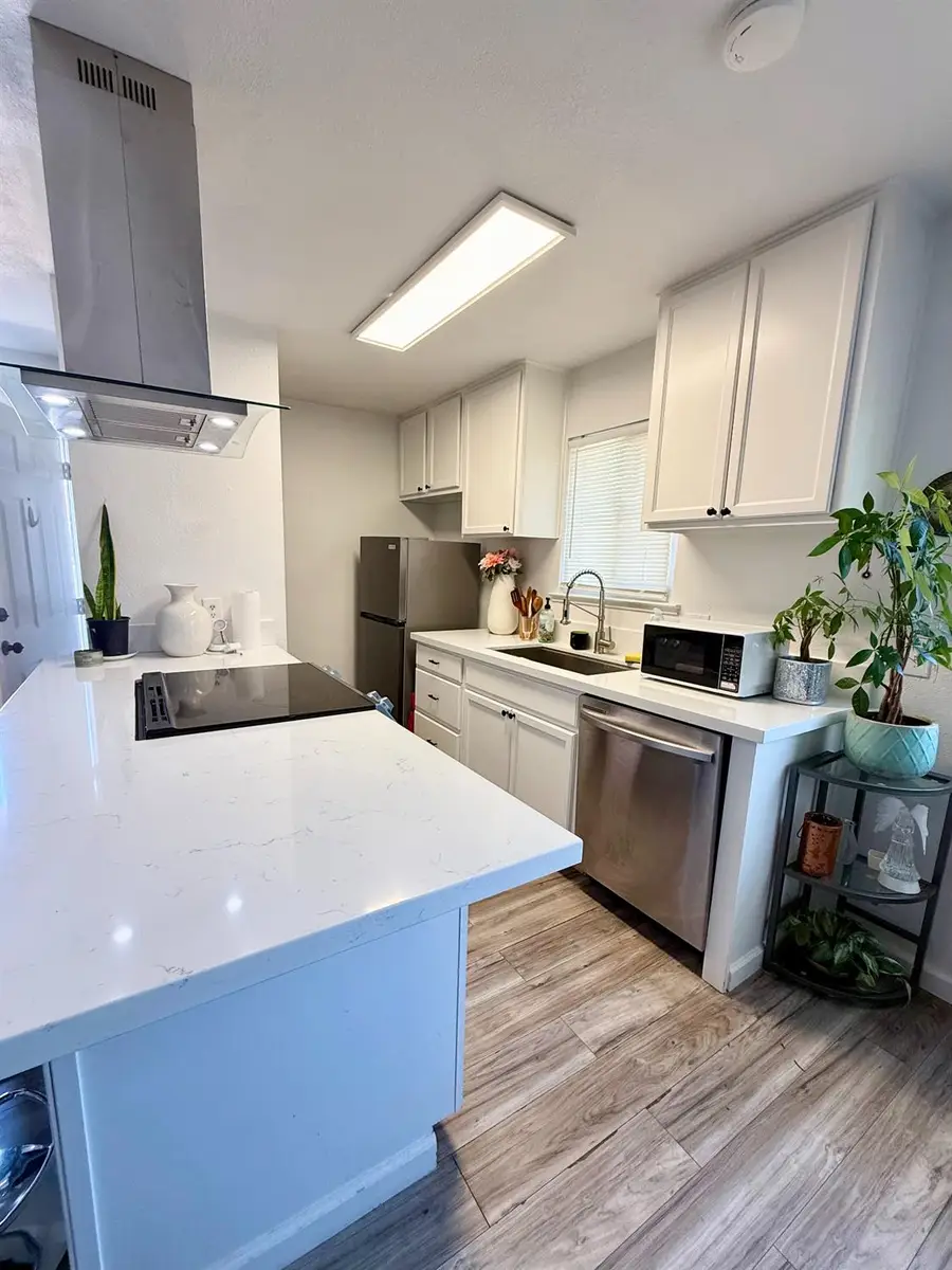 2236 Peach Avenue #4, Clovis, CA 93612 - #3