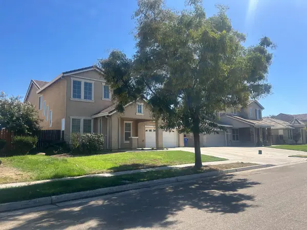 2555 S Lind, Fresno, CA 93725