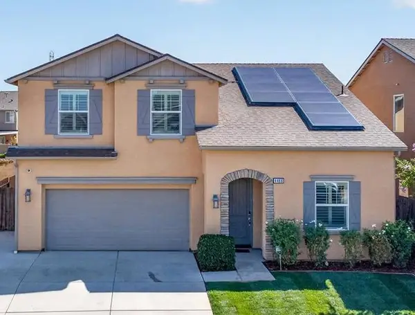 4466 N Ensanada Avenue, Fresno, CA 93723
