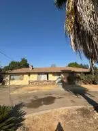 1555 College, Dinuba, CA 93618