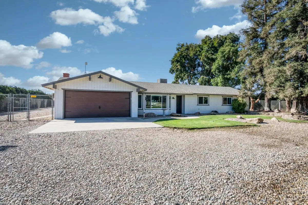 14705 E Belmont Avenue, Sanger, CA 93657 - #1