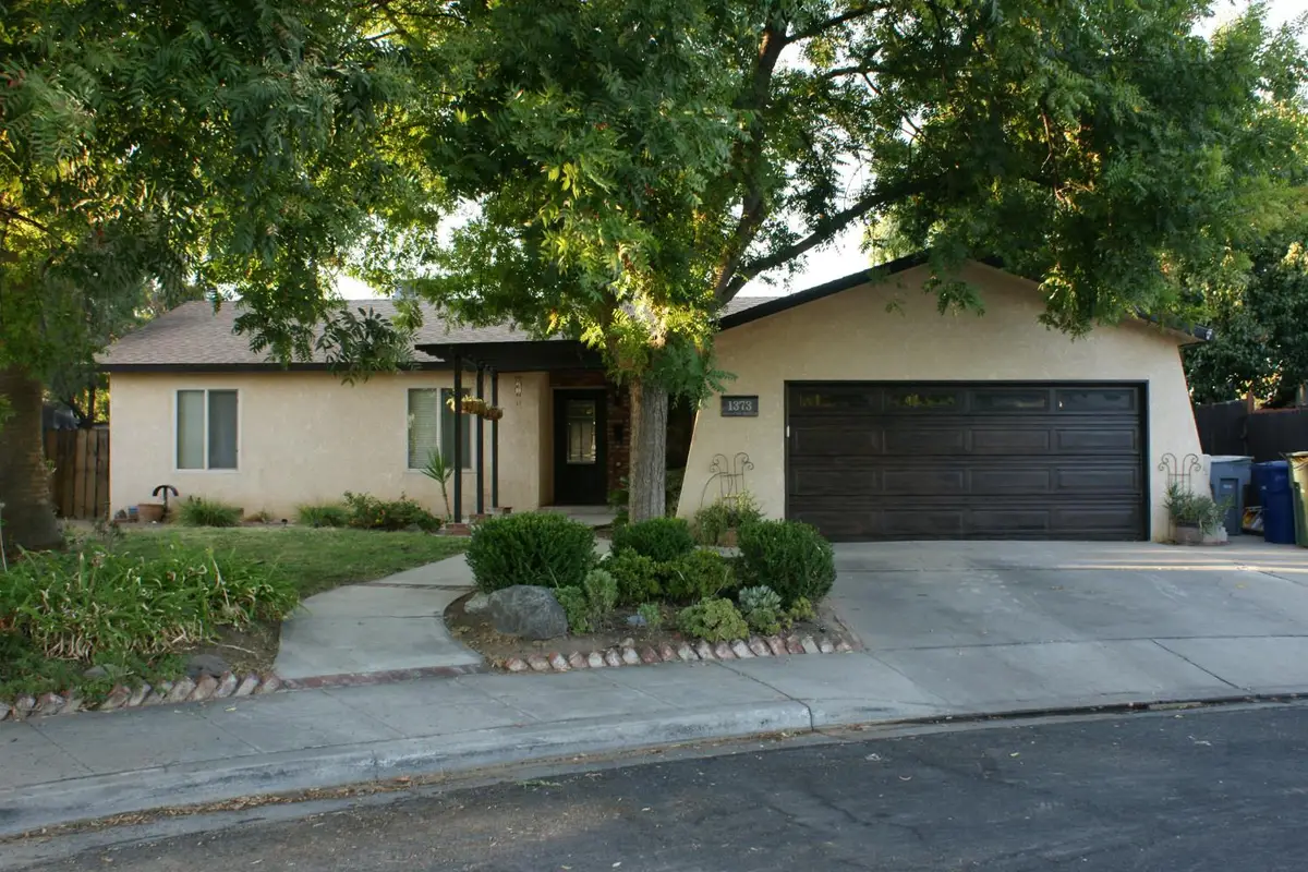 1373 Fairmont Avenue, Clovis, CA 93612 - #1