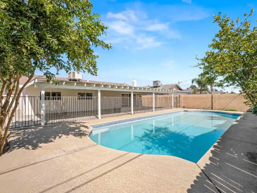 2219 Goldridge Street, Selma, CA 93662 - #3