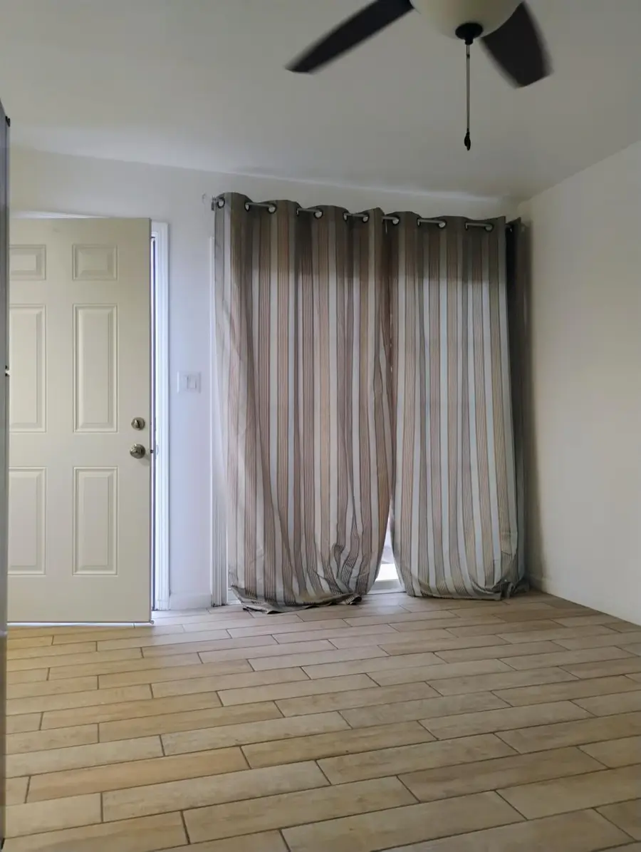 4692 E Cornell Avenue, Fresno, CA 93703 - #3