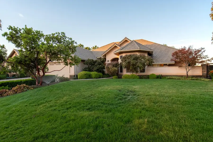 4550 N Waterside Drive, Clovis, CA 93619 - #3