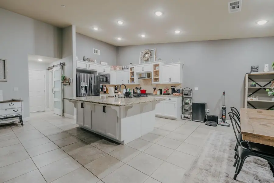 2532 San Marino Avenue, Clovis, CA 93619 - #2