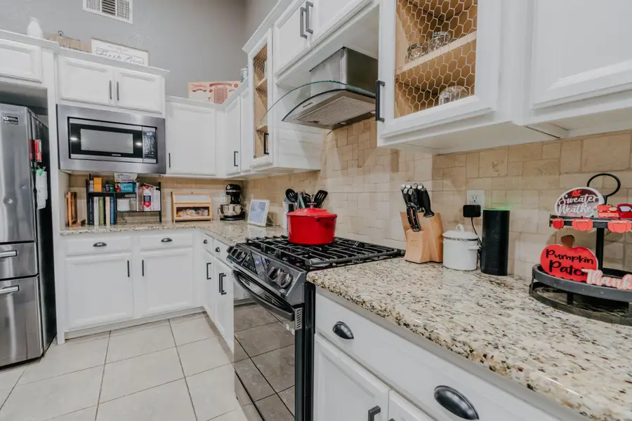 2532 San Marino Avenue, Clovis, CA 93619 - #3