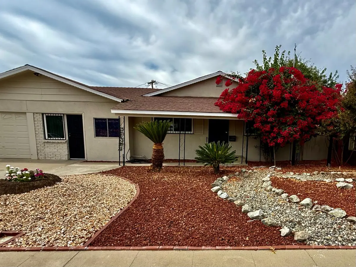 2664 Dewitt Avenue, Clovis, CA 93612 - #1