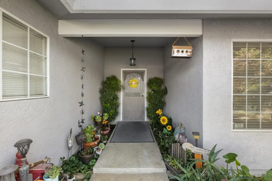 2395 Stephanie Lane, Selma, CA 93662 - #3