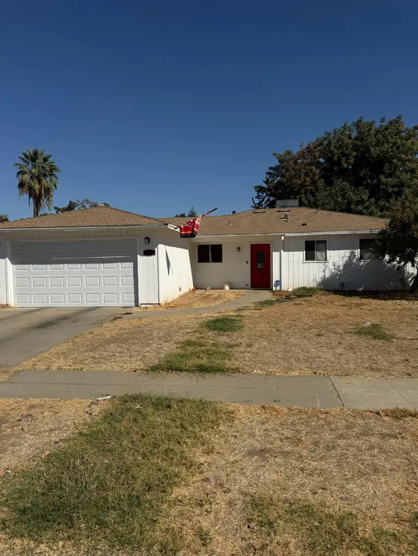 4686 N Kavanagh Avenue, Fresno, CA 93705