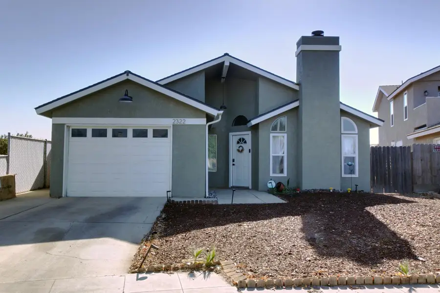 2322 N Cecelia Avenue, Fresno, CA 93722 - #2
